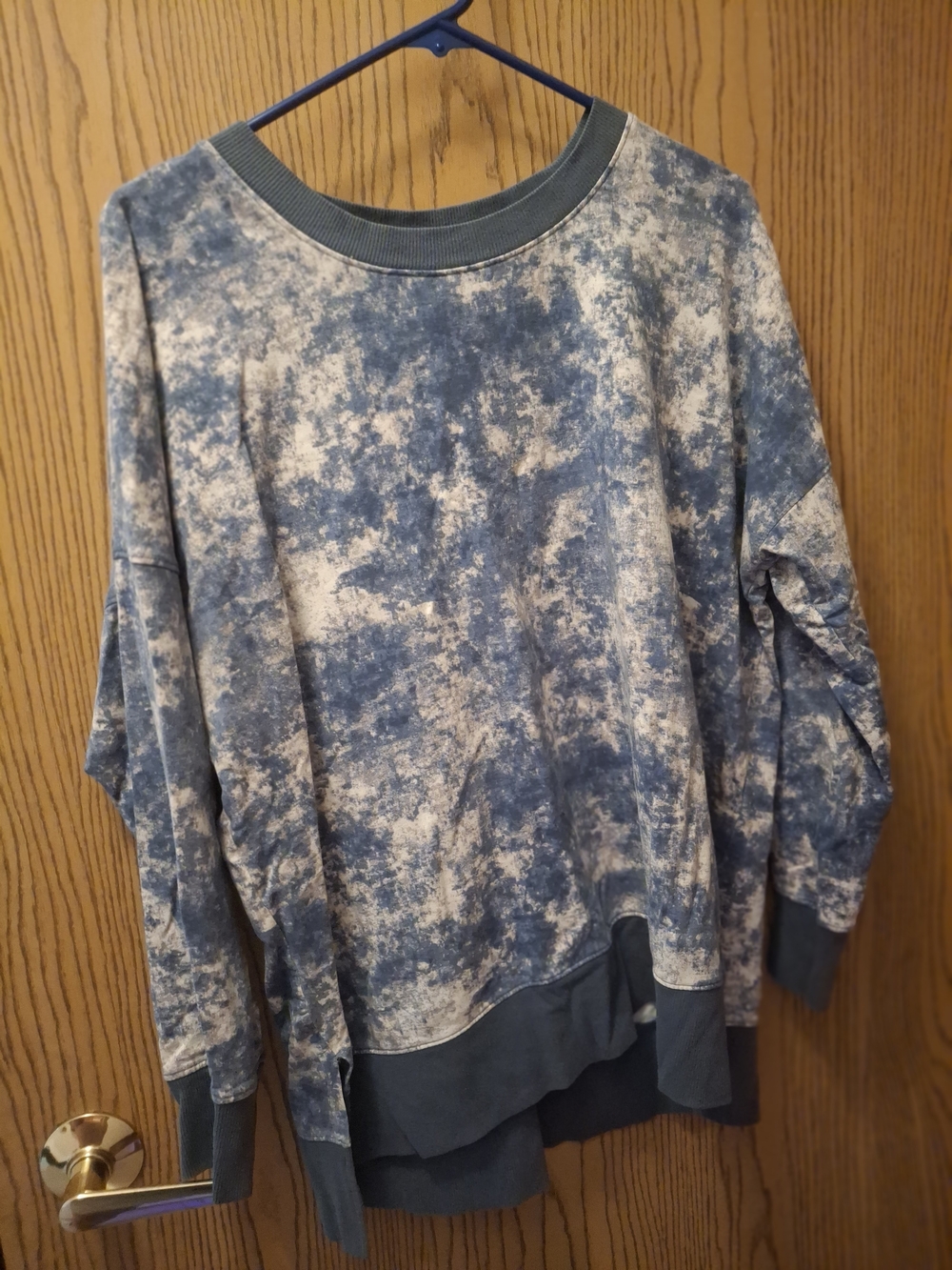 LuLaRoe Blue Marble Tie-Dye Pullover Sweatshirt